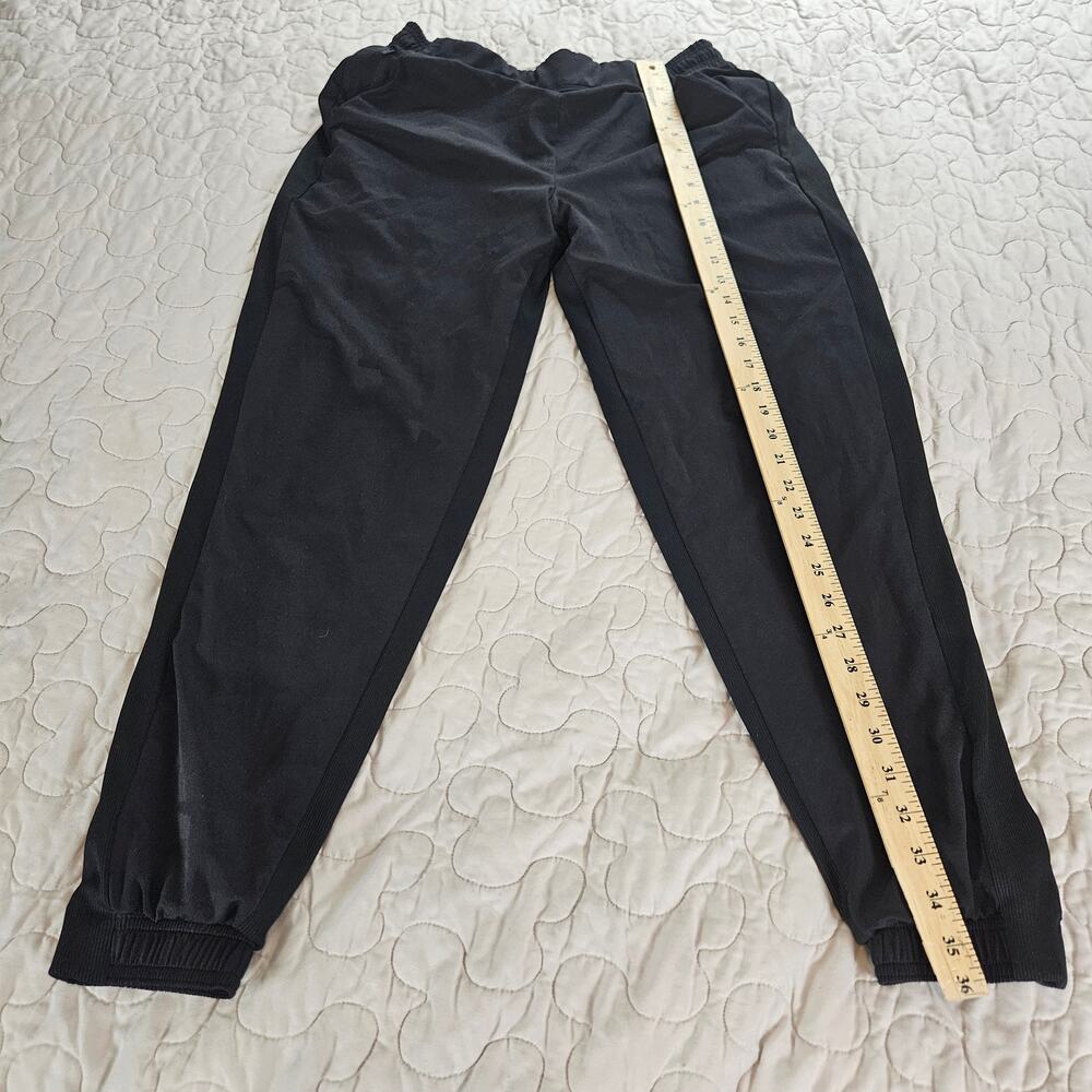 EUC Athleta Brooklyn Lined Joggers Sz 8 Black Camo - Picture 4 of 11